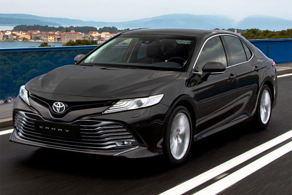 ما هي الشركات التي تقدم أرخص تكلفة تأجير السيارات في مصر؟