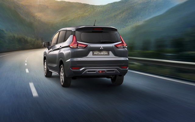 ميتسوبيشي اكسباندر