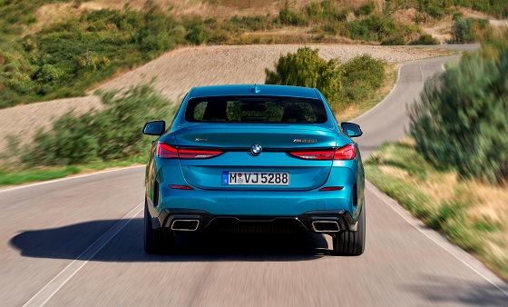 بي ام دبليو 218i 2020