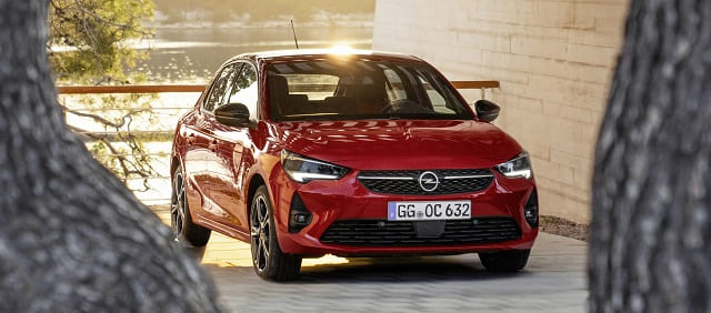 كورسا موديل 2022