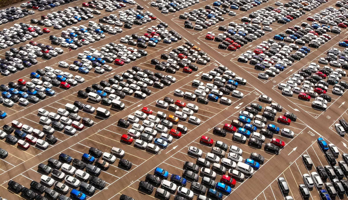 مزاد سيارات جمارك مطار القاهرة