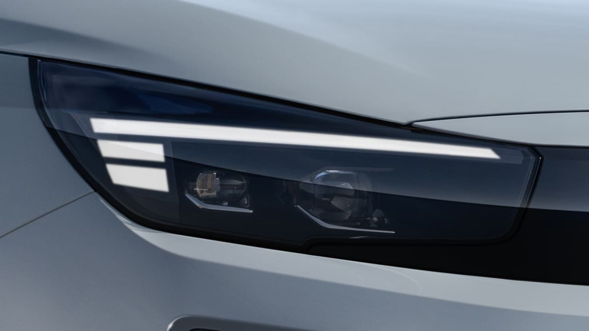 سيارة اوبل الجديدة