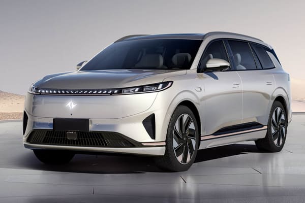 دونج فينج 008